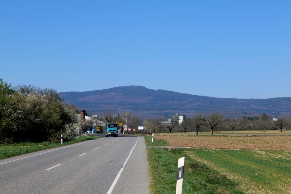 Street with Altkönig near Steinbach 2020-03-25 03