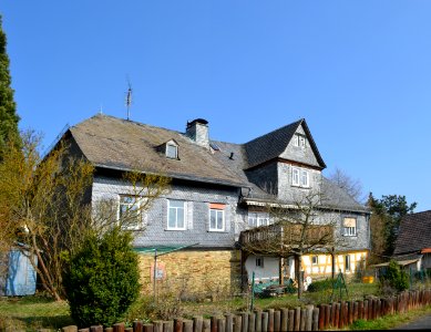 Strinz-Trinitatis, Kirchbergstraße 5