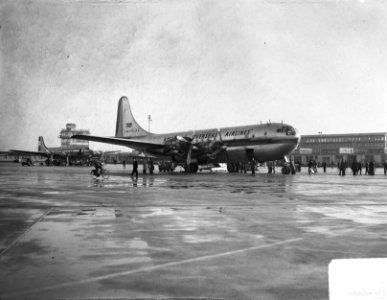 Strato cruiser Norway van AOA op Schiphol, Bestanddeelnr 903-7868