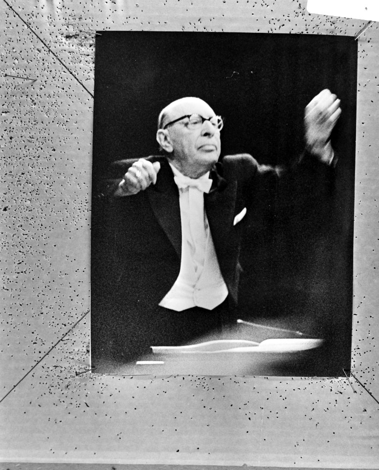Stravinski tijdens een concert in Warschau op 29 mei 1965, Bestanddeelnr 924-4335