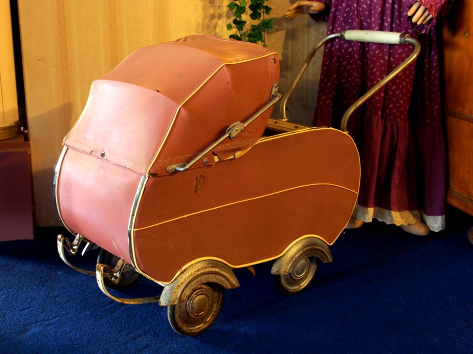 Stroller or pram pic1