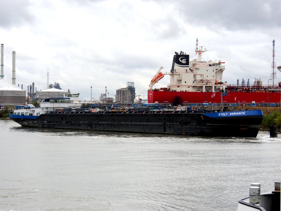 Stolt Variante - ENI 02326074, Port of Antwerp pic2