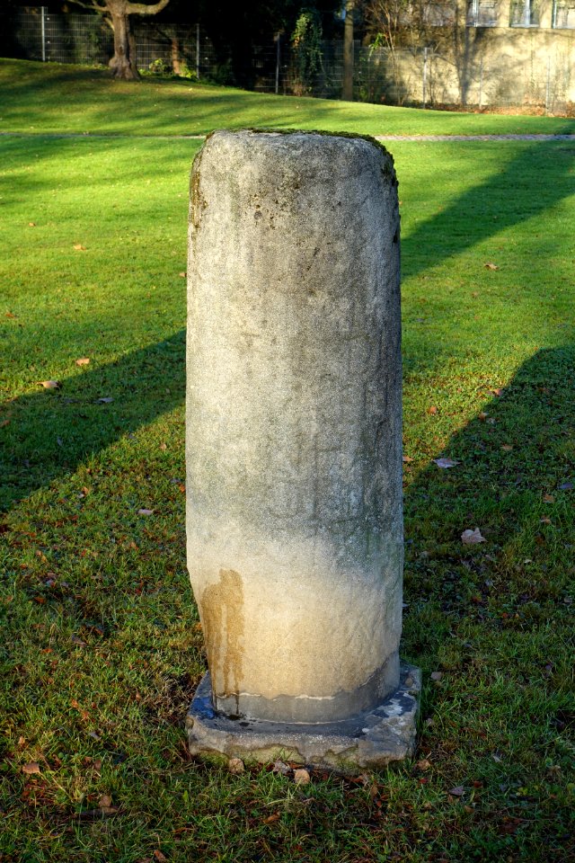 Stone - Schlossgarten Stuttgart - Stuttgart, Germany - DSC01573