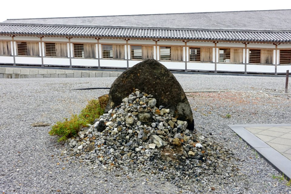 Stones - Bodaiji, Mount Osore - Mutsu, Aomori - DSC00398