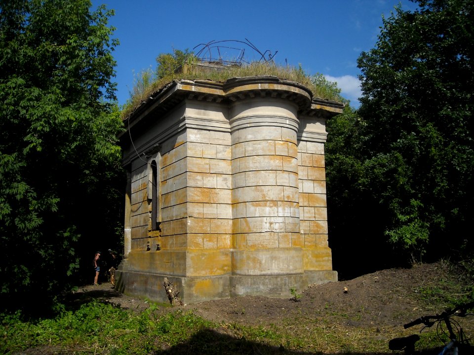 Stremoukhov Mausoleum