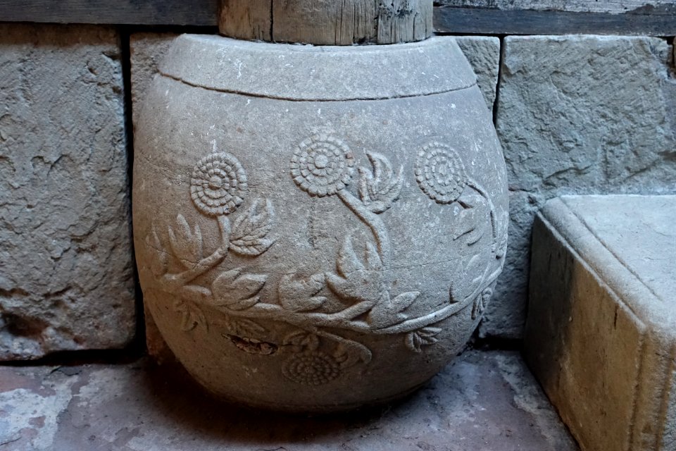 Stonework flowers - Yin Yu Tang House - Peabody Essex Museum - DSC06716