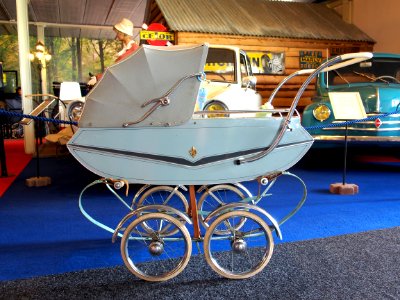 Stroller or pram pic6 photo