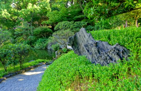 Stone - Old Yasuda Garden - Tokyo, Japan - DSC06557