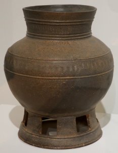 Stoneware jar from Korea, Silla, c. 5th-7th century, Honolulu Museum of Art 5303.1