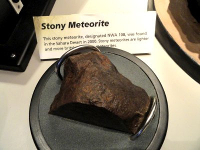 Stony meteorite, NWA 108, collected 2000, Sahara Desert - Springfield Science Museum - Springfield, MA - DSC03390