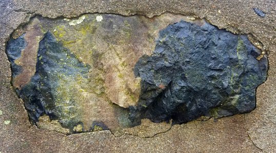 Stone in wall - Arlington, MA - 20201127 102927