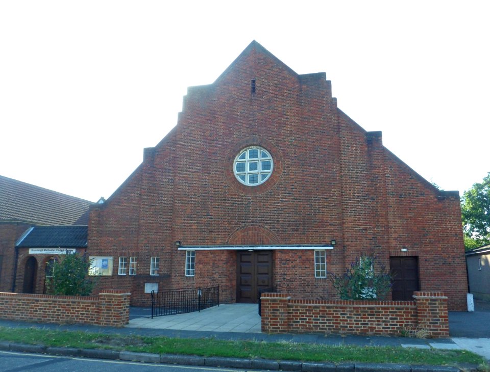 Stoneleigh Methodist Church, Stoneleigh Crescent, Stoneleigh (August 2013) (6)