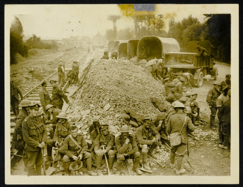 Stones for road repairs, Bestanddeelnr 158-0736