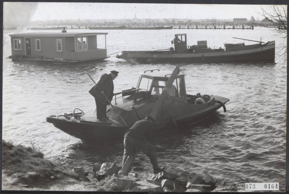 Stormen, verwoestingen, woonboten, Vlothaven, Bestanddeelnr 073-0164