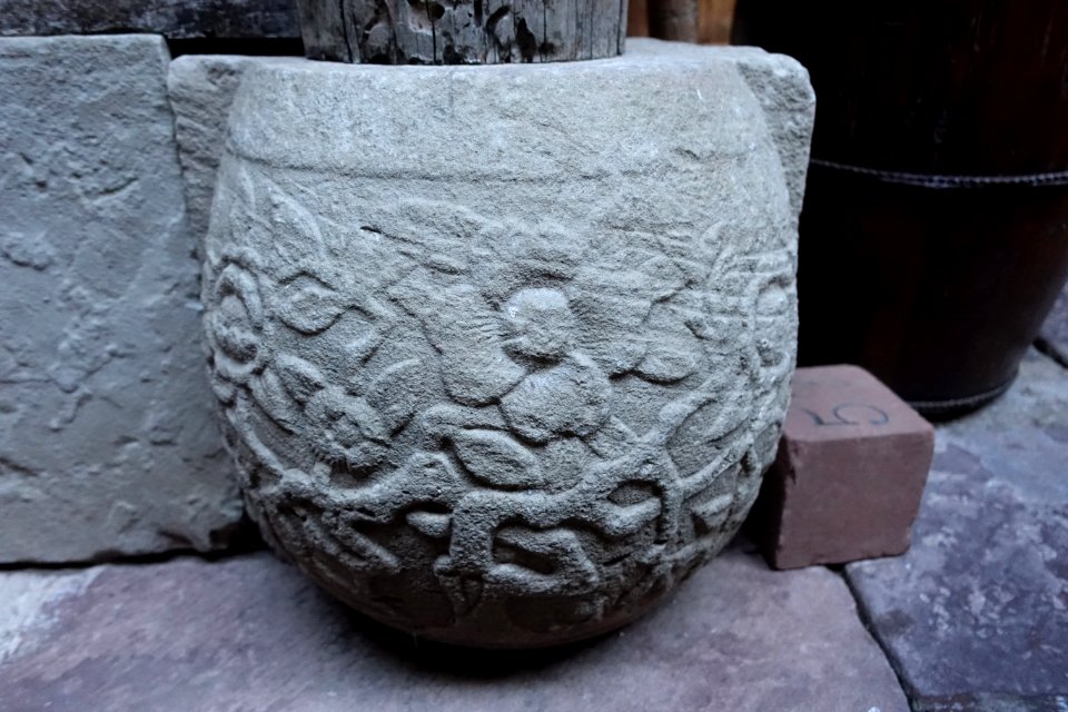 Stonework flowers - Yin Yu Tang House - Peabody Essex Museum - DSC06769