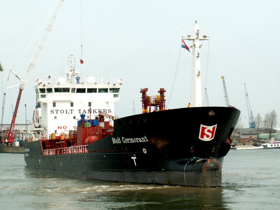 Stolt Cormorant, Botlek harbour, Port of Rotterdam, Holland 23-Apr-2006