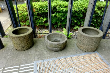 Stone pots - Food and Agriculture Museum - Setagaya, Tokyo, Japan - DSC09926