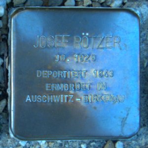 Stolperstein Rötzer 03