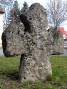 Stone cross Hemleben 2