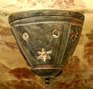 Stone bowl, once inlaid with mother-of-pearl, red paste, and bitumen - Oriental Institute Museum, University of Chicago - DSC06954