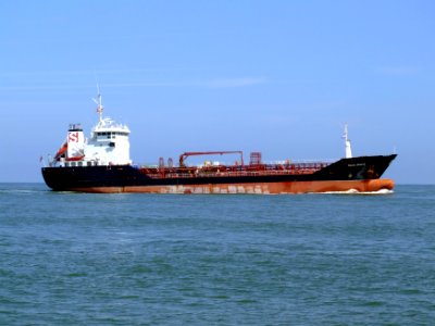 Stolt Petrel p4 approaching Port of Rotterdam, Holland 19-Jul-2007
