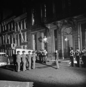 Stoffelijk overschot van prinses Wilhelmina overgebracht, Bestanddeelnr 914-5745