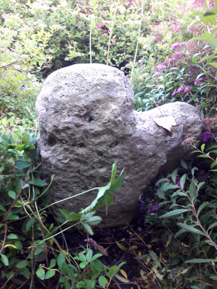 Stone cross Vierzehnheiligen Jena 2