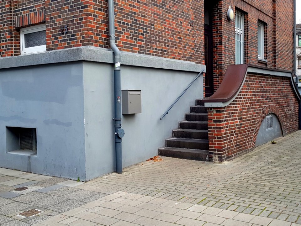 Stolpersteine lerchenstr 25 duisburg neudorf
