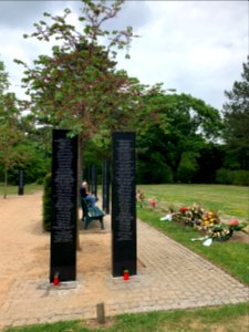 Stoffeler Friedhof, Halbanonymes Grabfeld