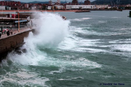 Storm (195751751)