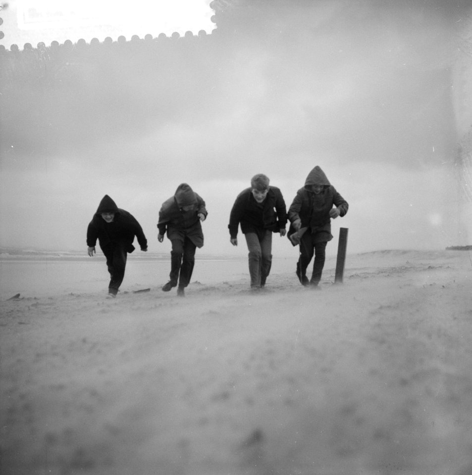Storm langs de Noordzeekust, Bestanddeelnr 911-7328