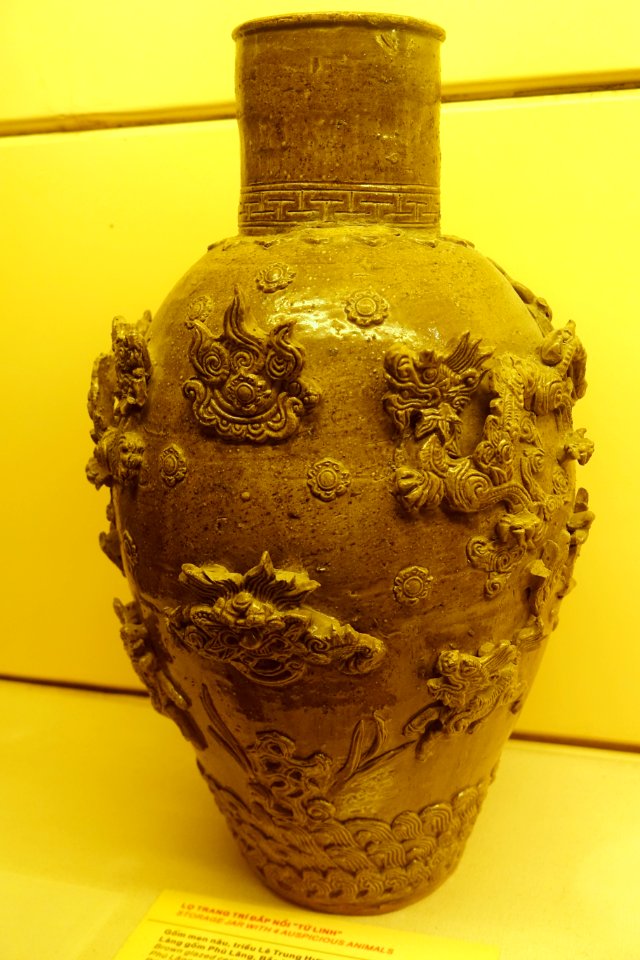 Storage jar with four auspicious animals, Phu Lang, Bac Ninh province, Restored Le dynasty, 17th-18th century AD, brown glazed ceramic - National Museum of Vietnamese History - Hanoi, Vietnam - DSC05652