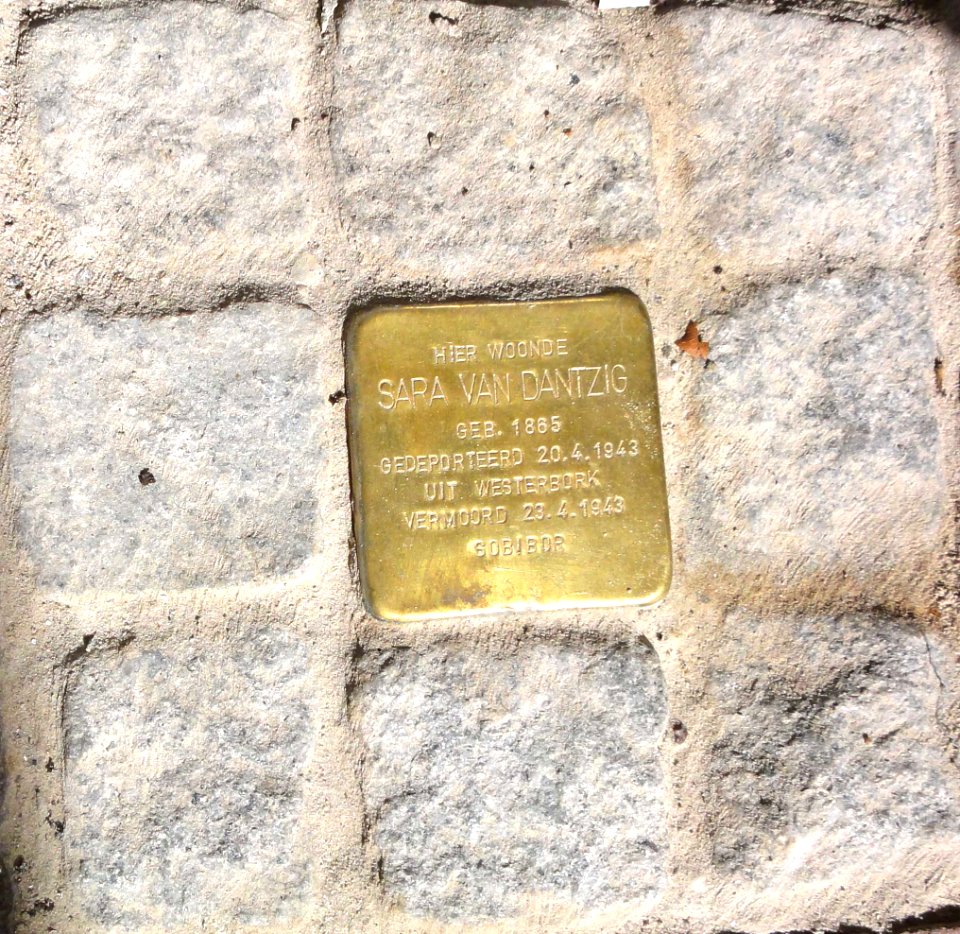 Stolpersteine Gouda Markt43