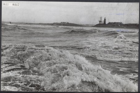 Storm aan de nederlandse kust, Bestanddeelnr 043-0447
