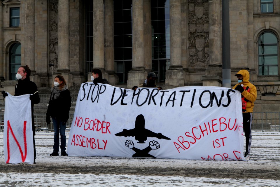 Stop deportations protest Berlin 2021-02-06 05