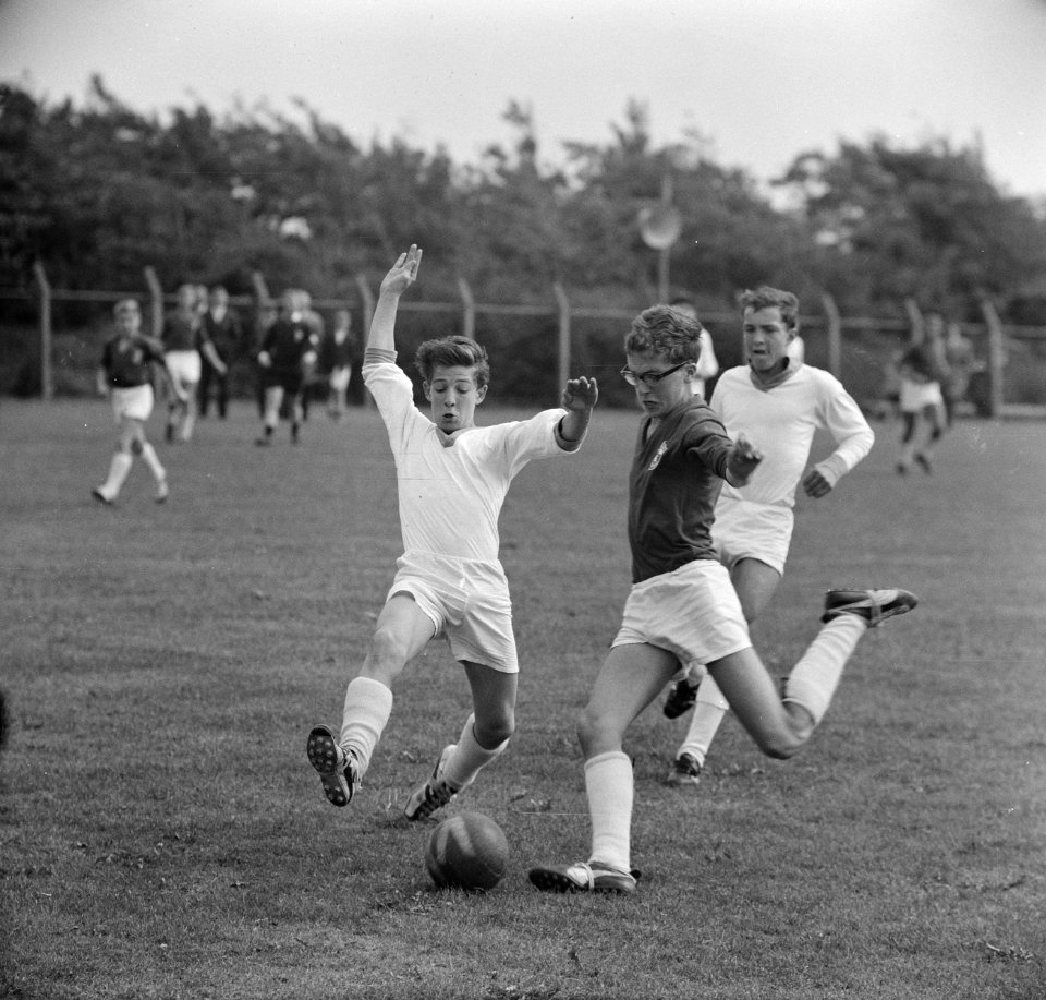 Straatvoetbalkampioenschappen te Haarlem, Bestanddeelnr 914-2024