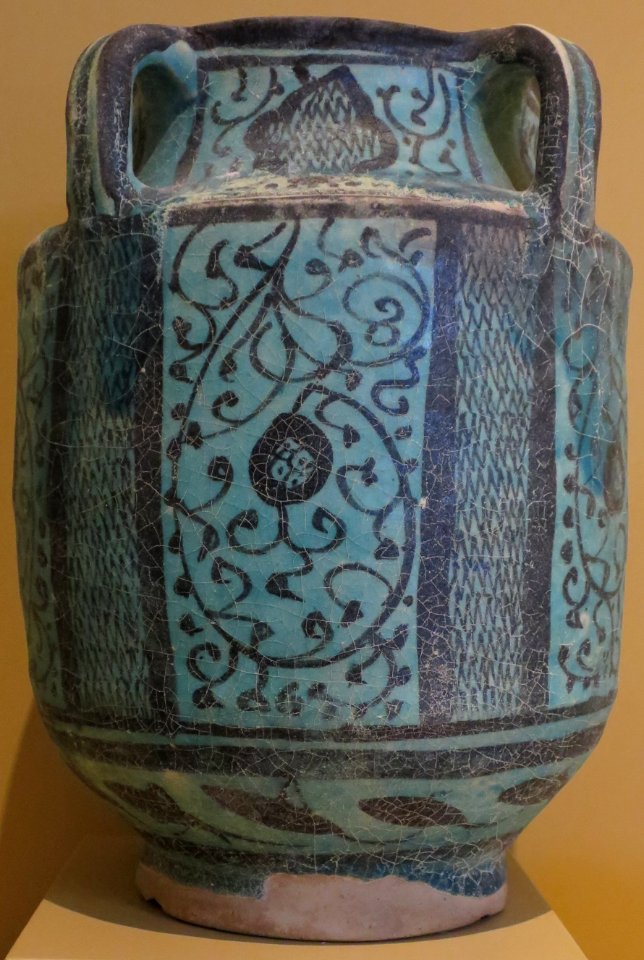 Storage jar from Iran, 13th century, glazed stone-paste, underglaze-painted, HAA