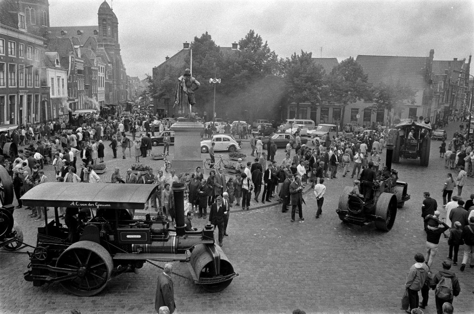 Stoomwalsparade in Hoorn, Bestanddeelnr 923-6608