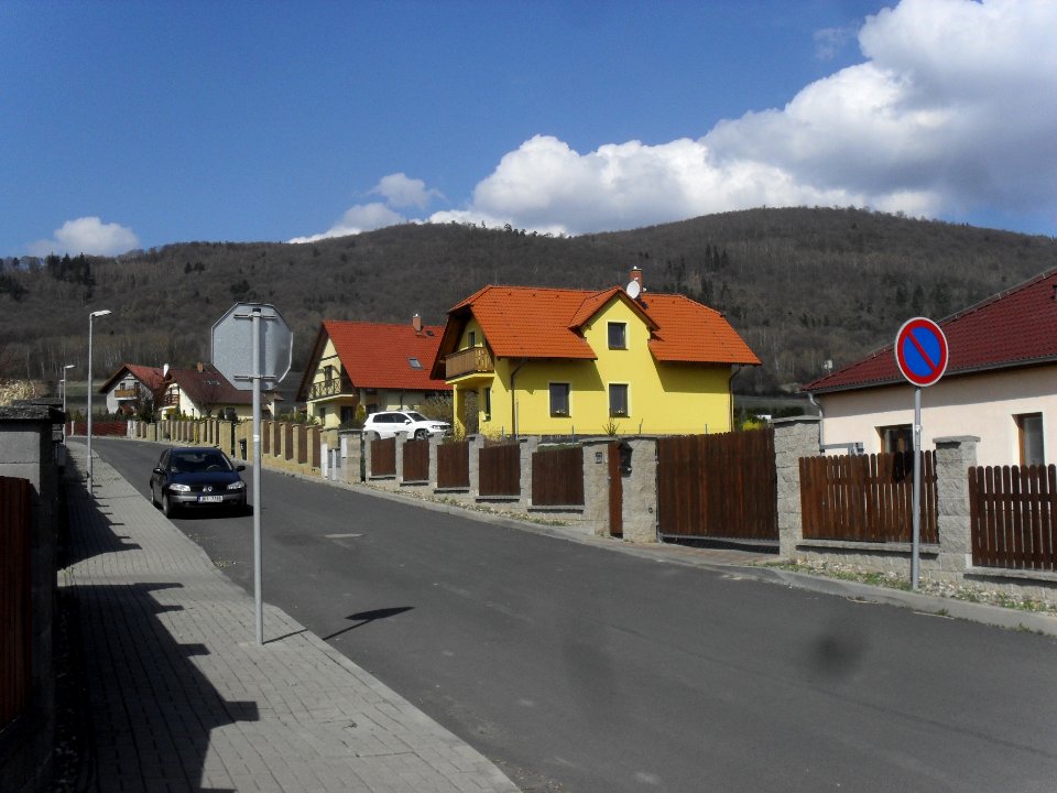 STRÁDOV 16
