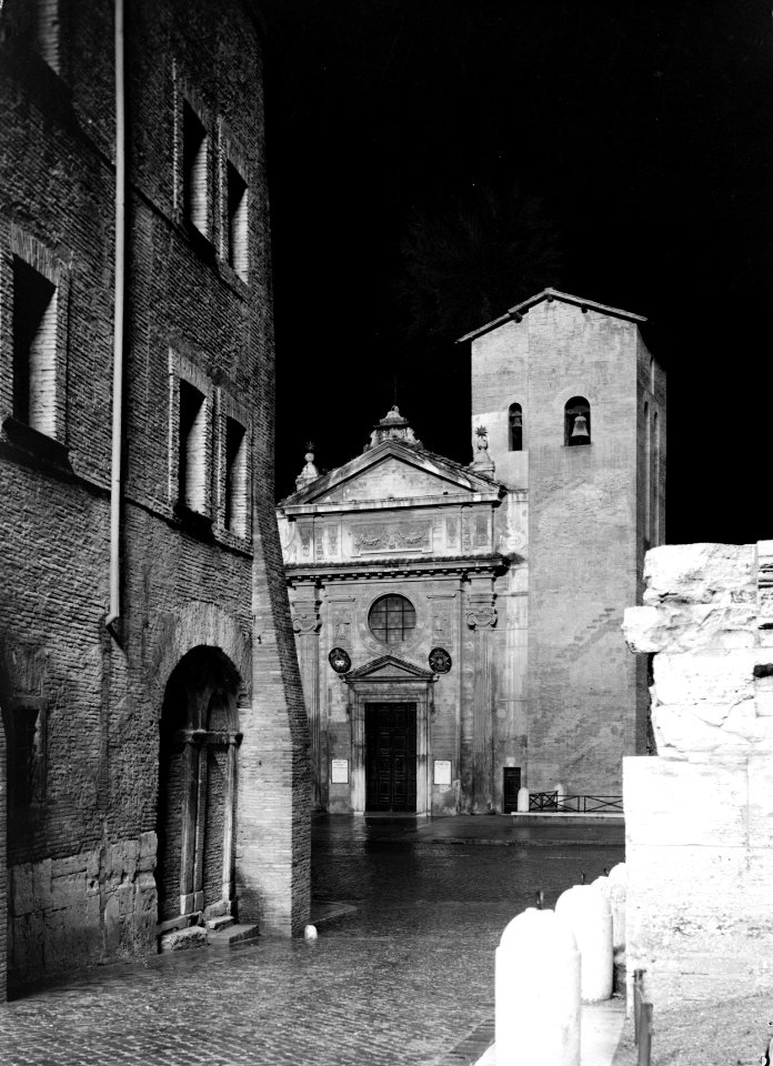 Straatje in Trastevere bij nacht, Bestanddeelnr 252-1733