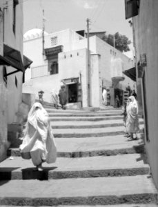 Straat in Tanger, Bestanddeelnr 252-1874 photo