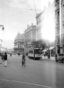 Straat in Marseille met tram, Bestanddeelnr 254-2170