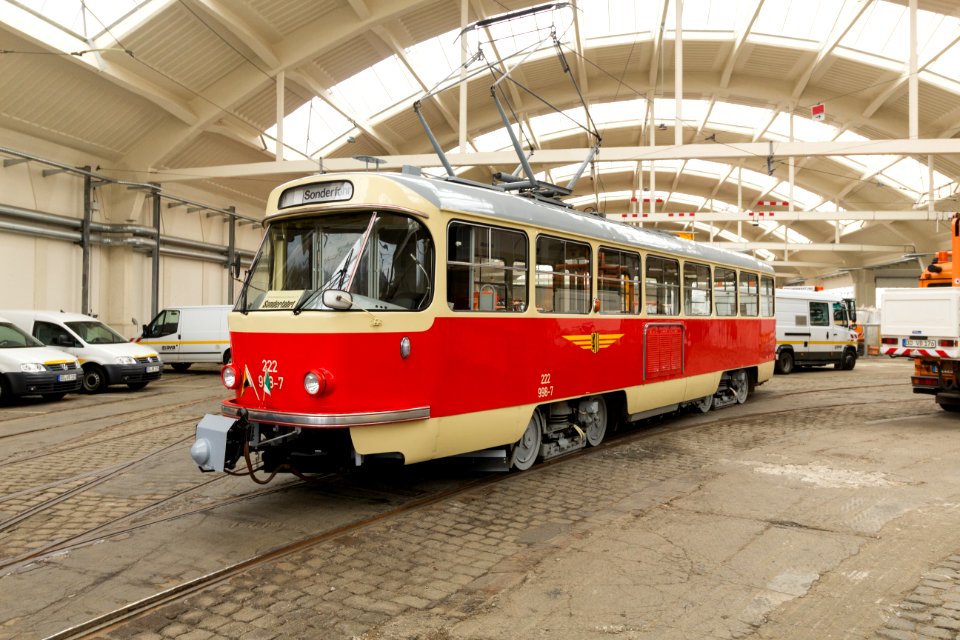 Straßenbahn 222 998-7 - im Betriebshof Waltherstraße (4)