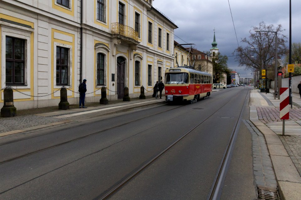Straßenbahn 222 998-7 - vor Krankenhaus Friedrichstadt (4)