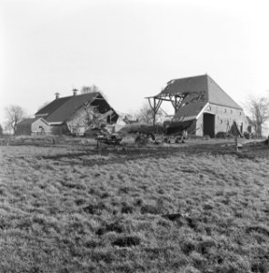 Stormschade, boerderijen, Groningen, Bestanddeelnr 167-0865