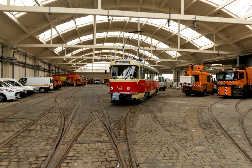 Straßenbahn 222 998-7 - im Betriebshof Waltherstraße