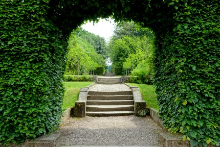 Straight walk - Biddulph Grange Garden - Staffordshire, England - DSC09464