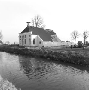 Stormschade, boerderijen, Groningen, Bestanddeelnr 167-0871