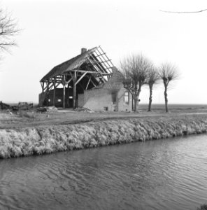Stormschade, boerderijen, Groningen, Bestanddeelnr 167-0867
