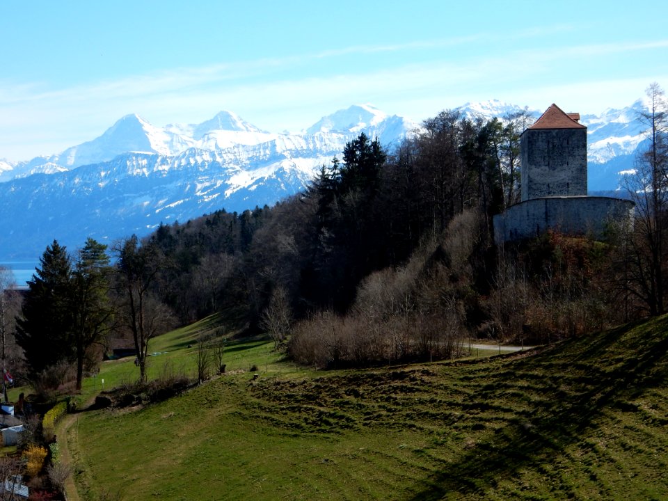 Strättlingturm mit Eiger Mönch und Jungfrau